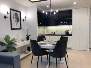 APARTAMENT BLIŻEJ MORZA Sorrento z garażem