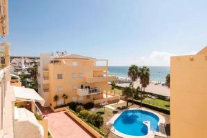 Spectacular penthouse in front of the sea, 200 m2 terrace - Arruzafa Playa