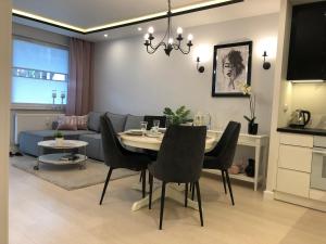 APARTAMENT BLIŻEJ MORZA Sorrento z garażem