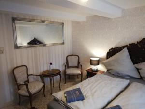 NiJole Apartment