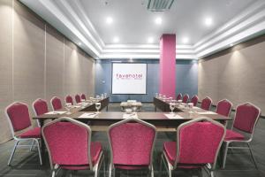 favehotel S. Parman Medan