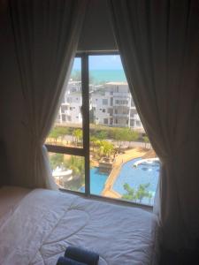Swiss Garden Residence Pool Sea view Beach Resort LUXURY apartment & FaMiLy SUITE