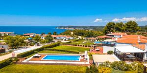 Luez Private Pool Villa, Elani Halkidiki Greece