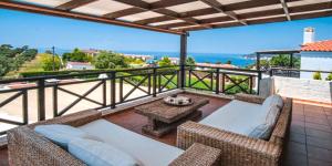 Luez Private Pool Villa, Elani Halkidiki Greece