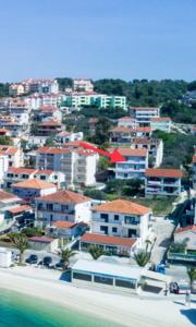 Copacabana Beach Apartments