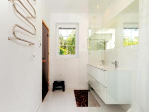 Holiday Home Mielno - PL 060.003