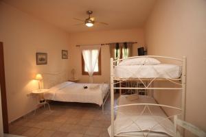 Ventoura Studios & Apartments Syros Greece