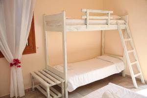 Ventoura Studios & Apartments Syros Greece