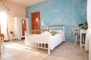 Ventoura Studios & Apartments Syros Greece