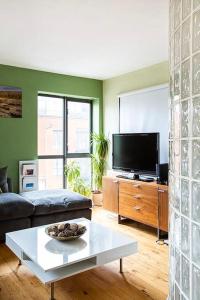 Spacious Belfast City Centre Duplex Apartment