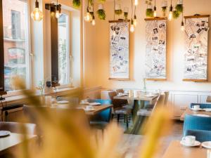 Deutsches Haus Hotel Emden Deals Photos Reviews