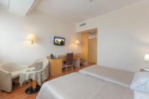Standard Twin Room room in Hotel Minerva