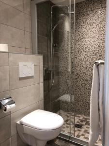 Hotels Les Tilleuls Montbeliard Sud Audincourt : photos des chambres