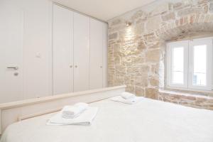 Stone apartman Varos