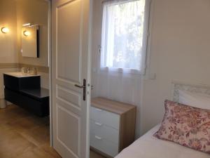 B&B / Chambres d'hotes Les Ambaciales : Chambre Double ou Lits Jumeaux avec Lit d'Appoint