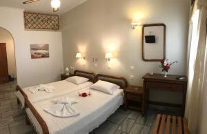 Narkissos Studios Paros Greece