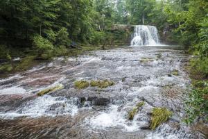 Tent room in Tentrr - Purling Waters at Tumblin' Falls