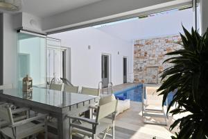 Nisides Villa Naoussa