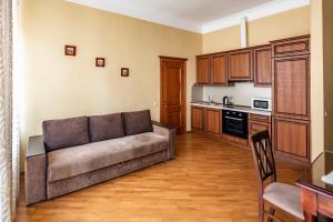 13 Franka Apartment 1