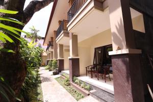 Yulia Beach Inn Kuta