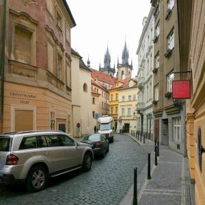 In Heart of Prague - 2BR 2BA Elegant Downtown Apt