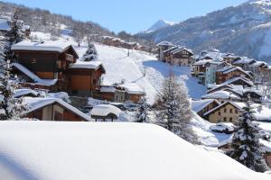 Chalets CHALET de charme 13 personnes avec Sauna SKI O PIEDS : photos des chambres