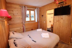 Chalets CHALET de charme 13 personnes avec Sauna SKI O PIEDS : photos des chambres