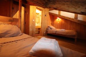 Chalets CHALET de charme 13 personnes avec Sauna SKI O PIEDS : photos des chambres