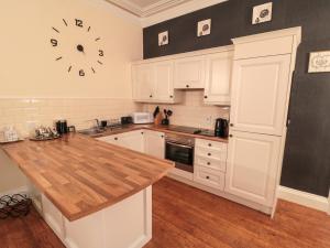 Sneaton Hall Apartment 4