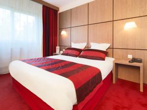 Hotels Kyriad Grenoble Centre : photos des chambres