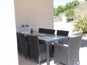 Villa with private heated pool