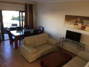 Apt 2 Quartos, BBQ, AC, Varanda, Prestige For Home