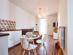 23 Lake Sweet Home - Como