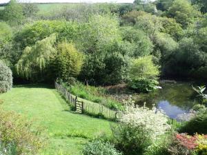 Studio with Garden View room in Trengilly Wartha Inn