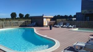 Lodges Village Flottant de Pressac : photos des chambres