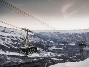 GALAAXY Mountain Hostel