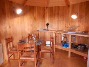 Lodges Village Flottant de Pressac : photos des chambres