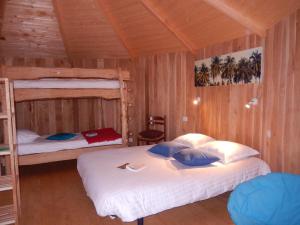 Lodges Village Flottant de Pressac : photos des chambres