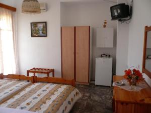 Liossis Rooms & Apartments Skopelos Greece