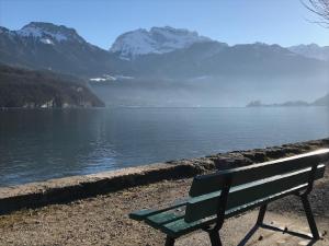 Maisons de vacances La Maison du Port, une exclusivite LLA Selections by Location Lac Annecy : photos des chambres