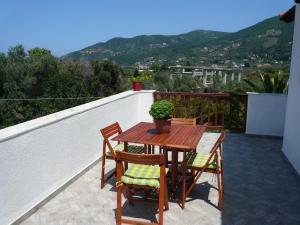 Liossis Rooms & Apartments Skopelos Greece