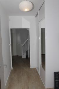 Dom nad morzem z basenem