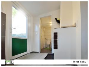 ACO Living - A Cheap Overnight