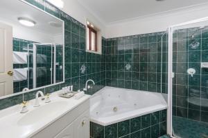 Best Western Ambassador Motor Inn & Apartments