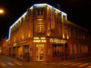 Hotels Les Reflets Jaunes : photos des chambres