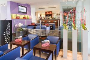Hotels Novotel Amiens Pole Jules Verne : photos des chambres