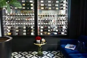 波尔多中心卡丁诺酒店 - 塔朗斯