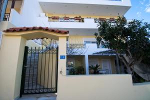 BETTYS AIR+PORT SEA APARTMENT