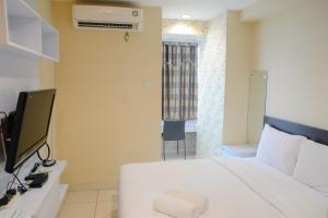 Gorgeous Studio Cinere Bellevue Suites Apartment By Travelio