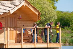 Lodges Village Flottant de Pressac : photos des chambres